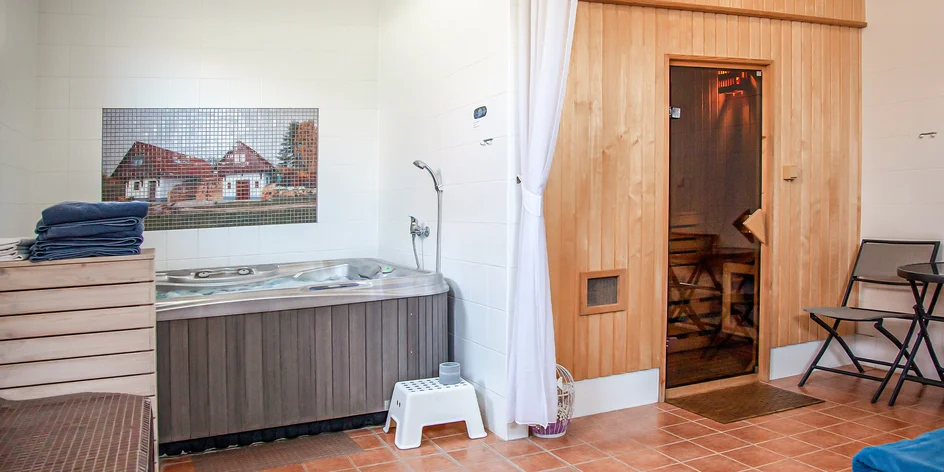 90 min v privátním wellness s lahví vína až pro 6 osob
