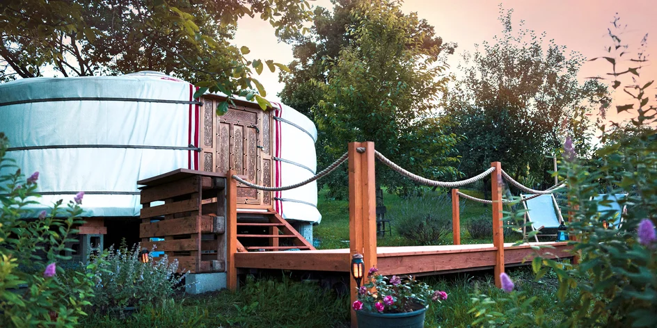 Netradiční pobyt v jurtě s venkovní kuchyňkou