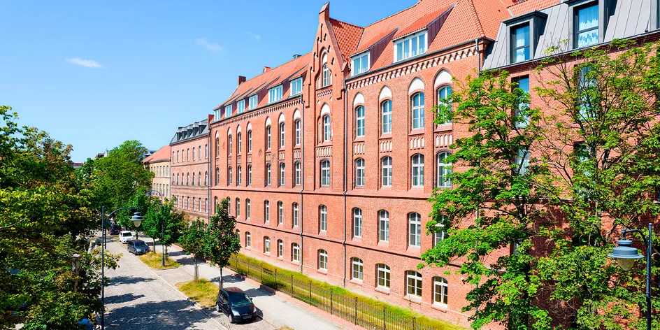 Luxusní hotel v Gdaňsku: snídaně, polopenze i sauna