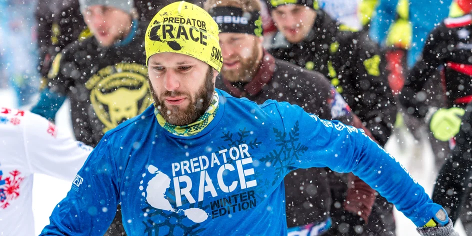 Překážkový zimní závod Predator Run v Plzni