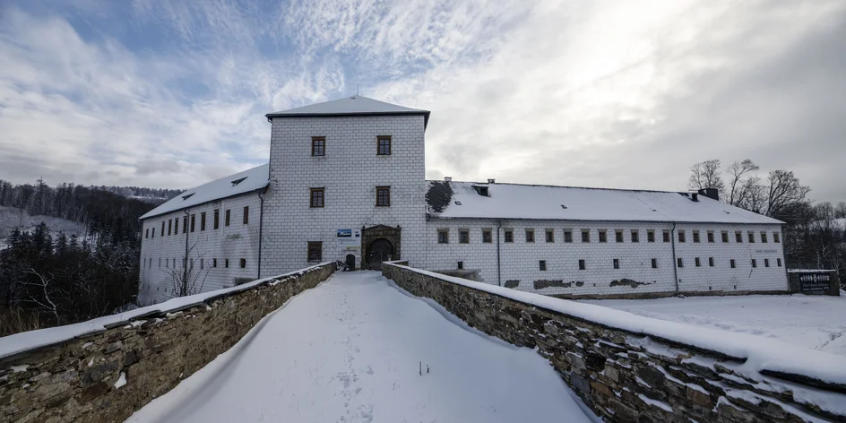 Pobyt na zámku Kolštejn v Jeseníkách se snídaní