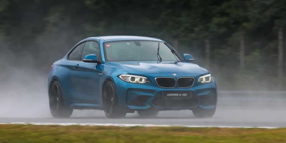 20–40 min. parádní jízdy v BMW M2 F87 na okreskách