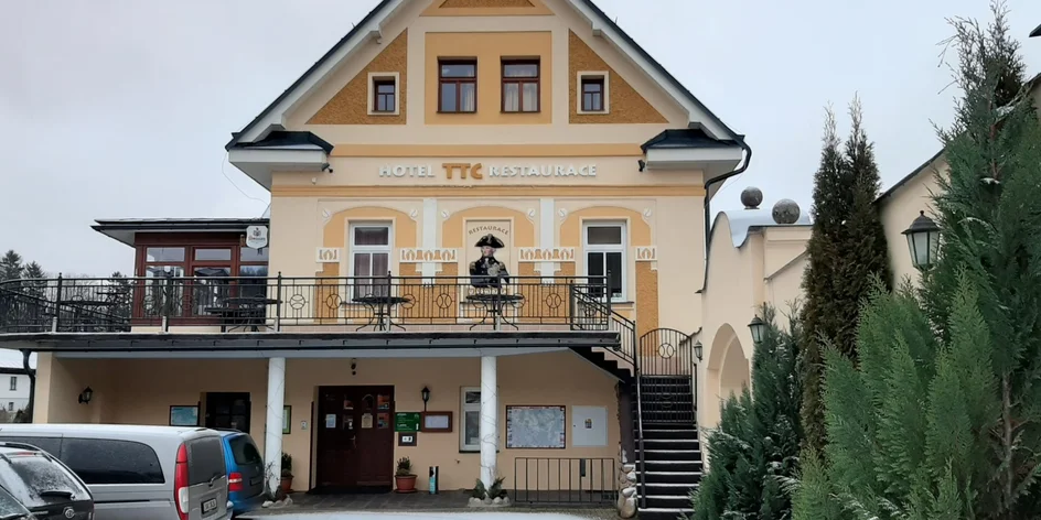 Dovolená ve Vrchlabí se snídaní i privátním wellness