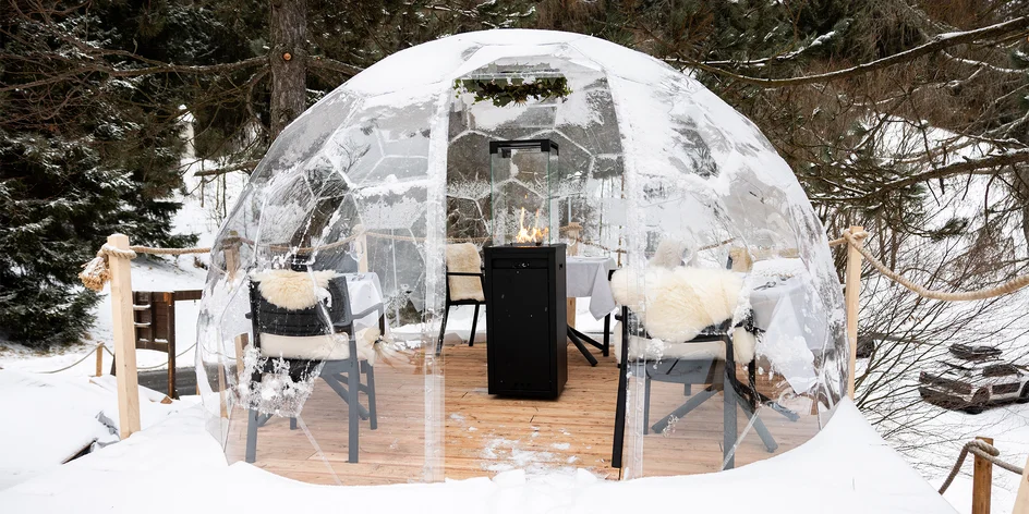 Čtyřchodové menu v iglú restaurace Končina