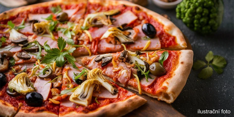 Až 2 pizzy podle výběru na odnos s sebou nebo rozvoz
