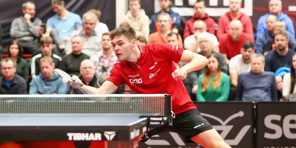 Trénink stolního tenisu s mistrem ČR Janem Valentou