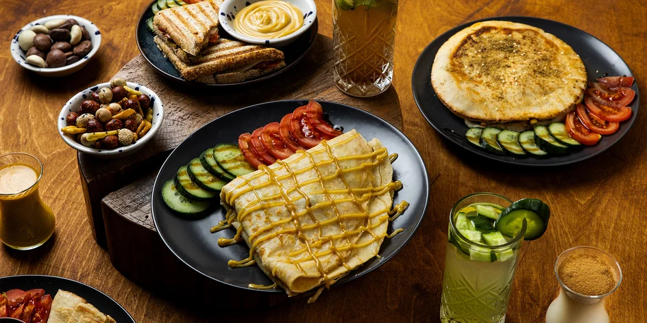 Voucher do čajovny: jídlo, pití i dýmka, 200–1000 Kč