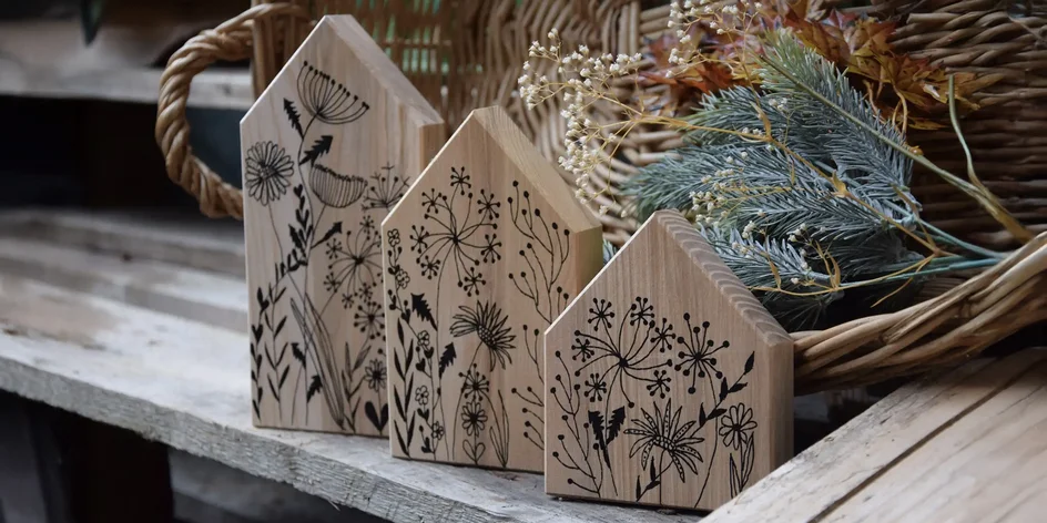 Workshop malování dřevěných domečků pro 1–2 osoby