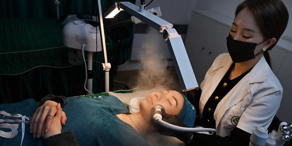 Kosmetické balíčky: anti-age, hydratace i mikrojehličkování