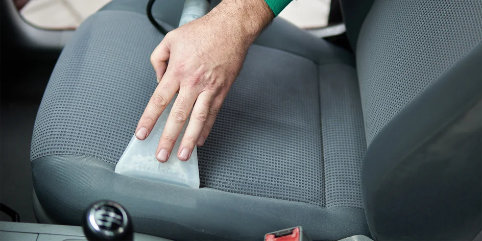 Čištění interiéru auta i dezinfekce klimatizace