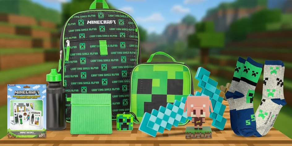 Produkty Minecraft: lahev, hrnek, lampička i školní batoh