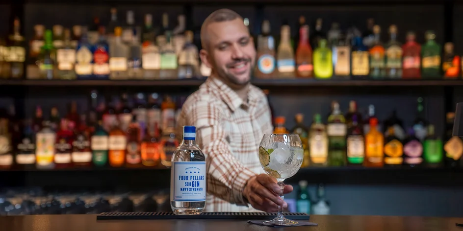 Degustace 7 ginů z celého světa v srdci Prahy: 1-6 os.