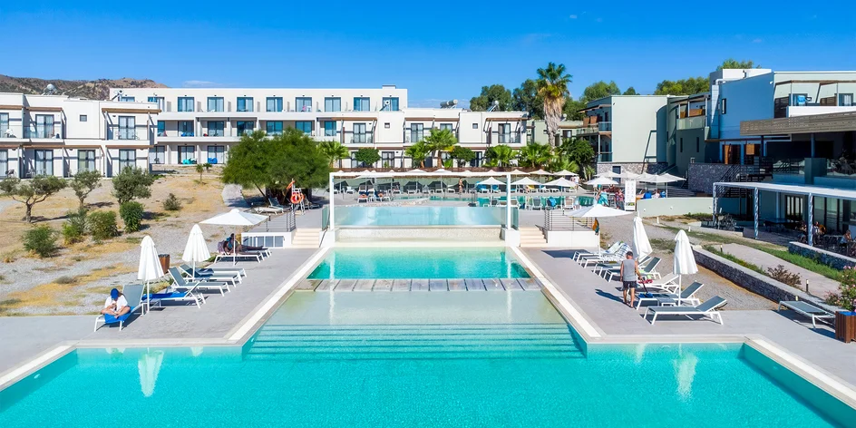 Rhodos letecky: 4* hotel, all inclusive, 30 m od pláže