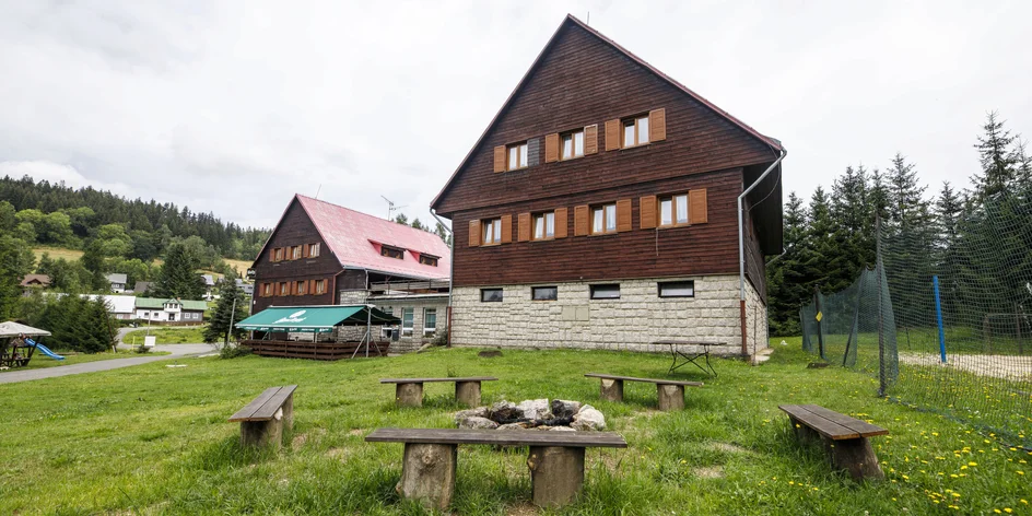 V páru i s rodinou do Jizerek s polopenzí