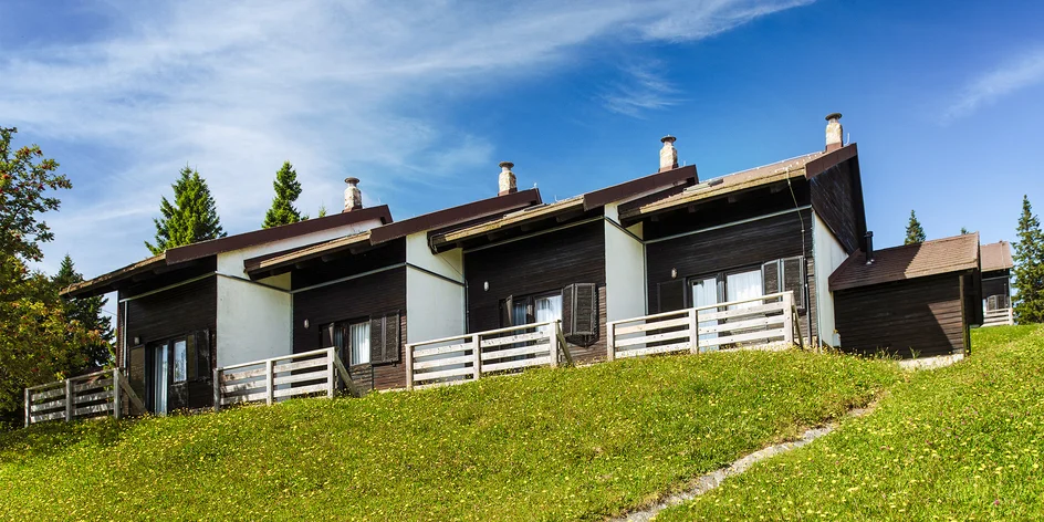 Slovinsko: bungalov s polopenzí, bazénem i saunou
