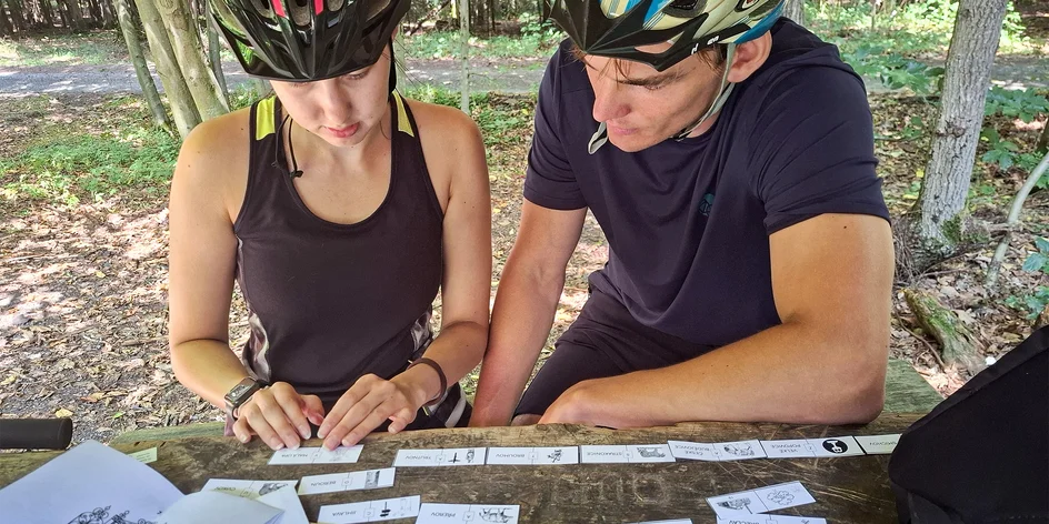 Cyklo šifrovací hra s pivní tematikou pro 2-6 lidí