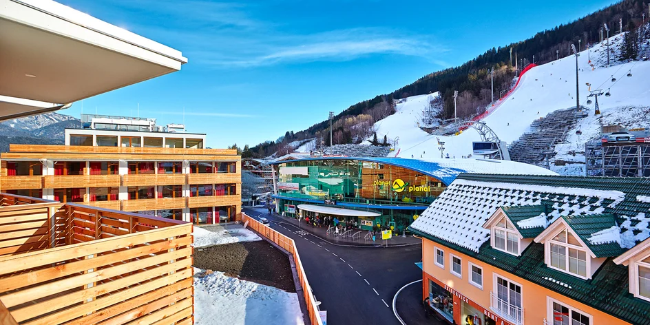 Schladming: hotel u sjezdovky, polopenze, wellness