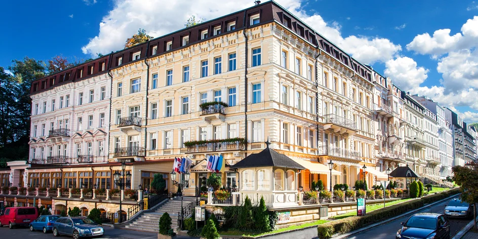 Karlovy Vary s jídlem, wellness i procedurami