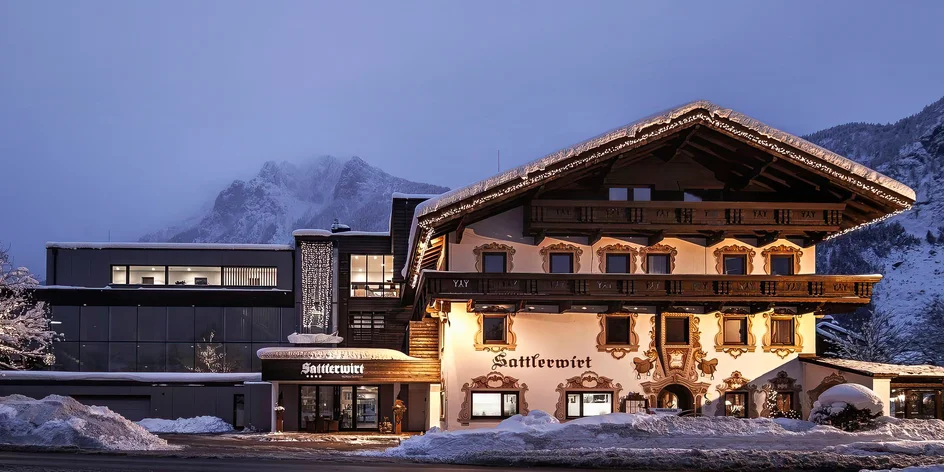 Tyrolské Alpy: hotel s polopenzí, sauny, sjezdovky