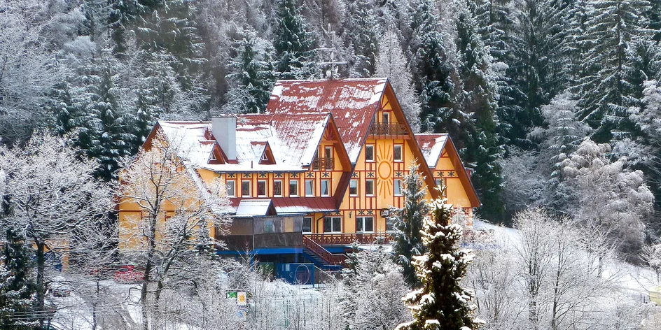 Horský hotel pod Lysou horou se snídaní i wellness