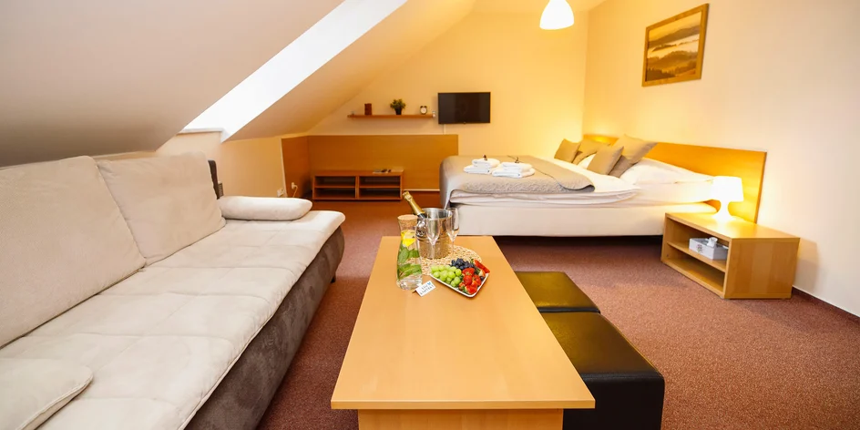 Kašperské hory s jídlem i privátním wellness