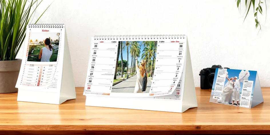 Stolní kalendáře z vašich fotek: šablony až pro 54 fotek