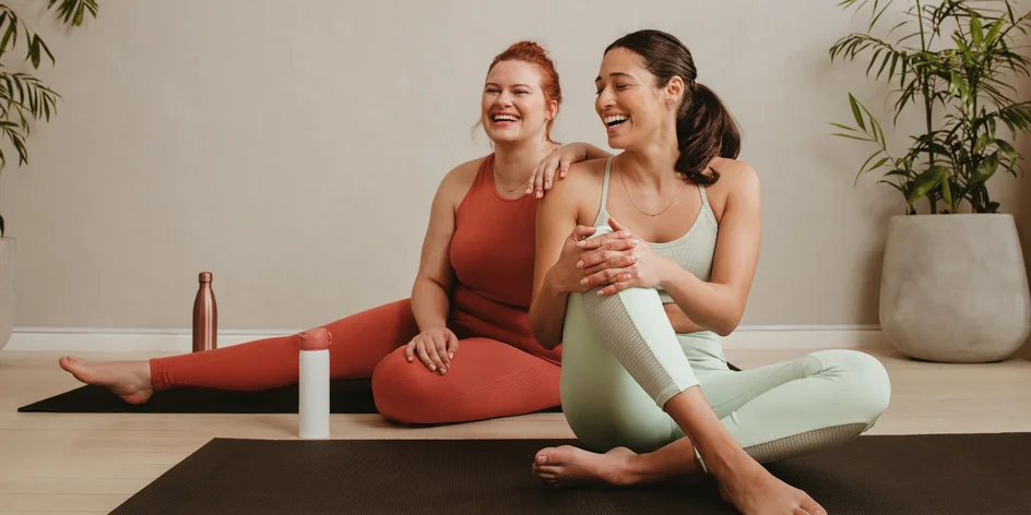 1–5 lekcí večerní jógy či pilates na Vinohradech