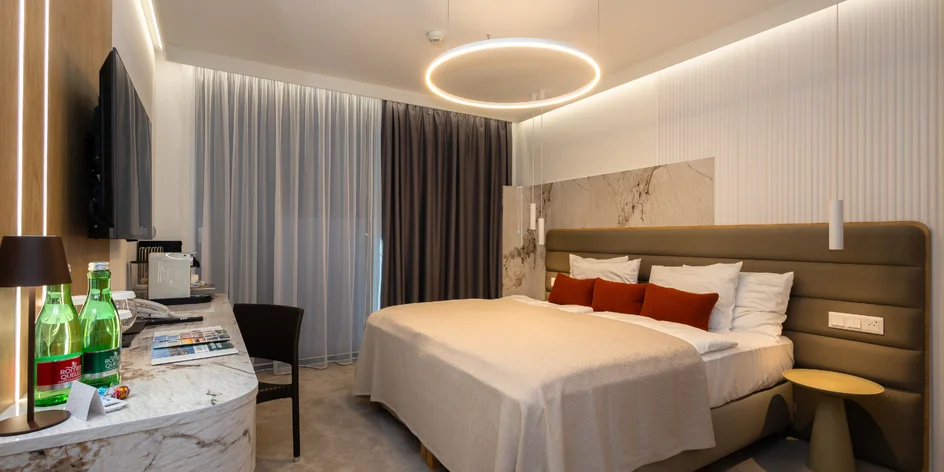 Senec: pobyt s polopenzí i privátním wellness