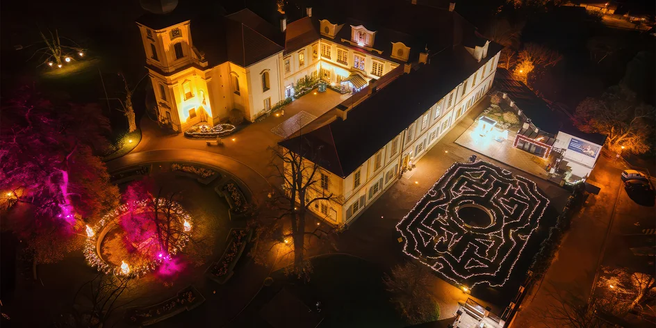 Labyrinty světla a ráj srdce na Zámku Loučeň