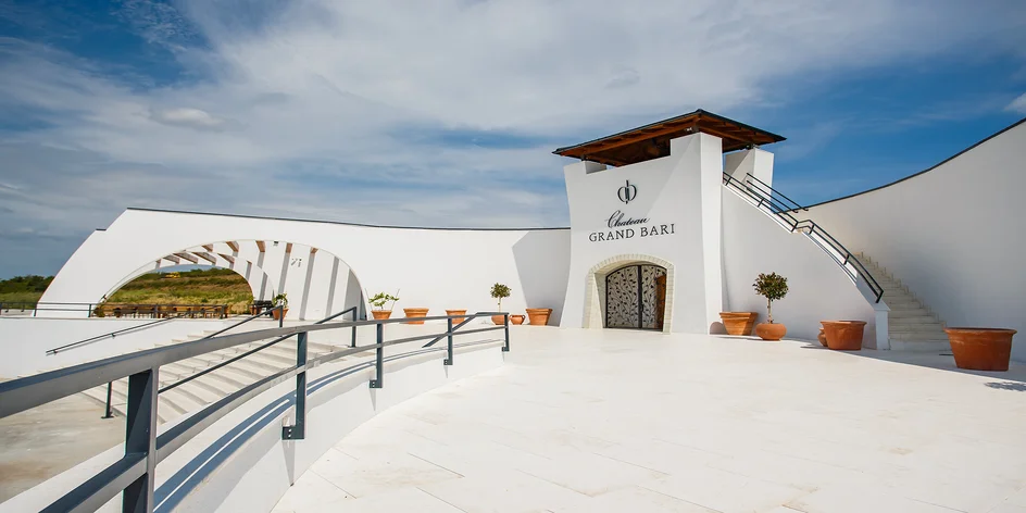 Pobyt v Chateau Grand Bari se snídaní a degustací