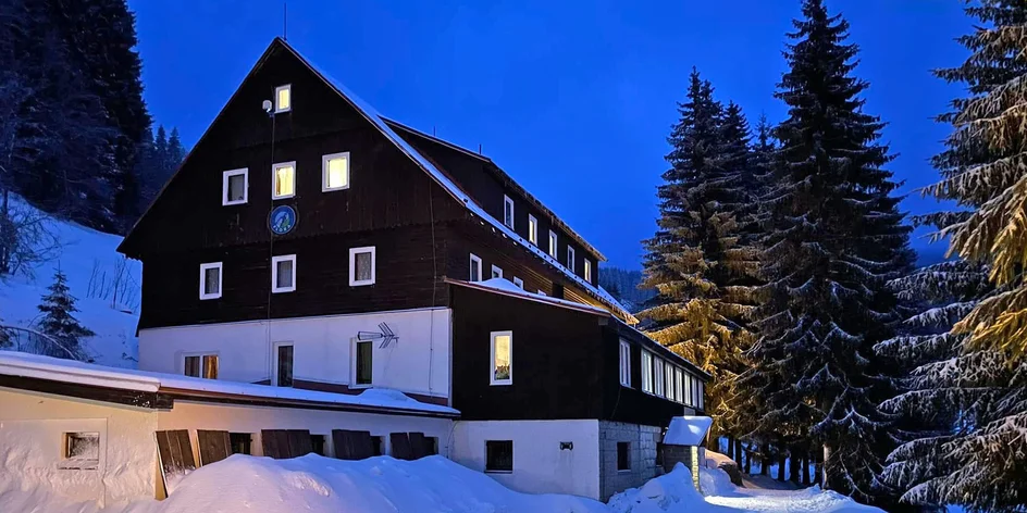 Aktivní dovolená s polopenzí v Krkonoších