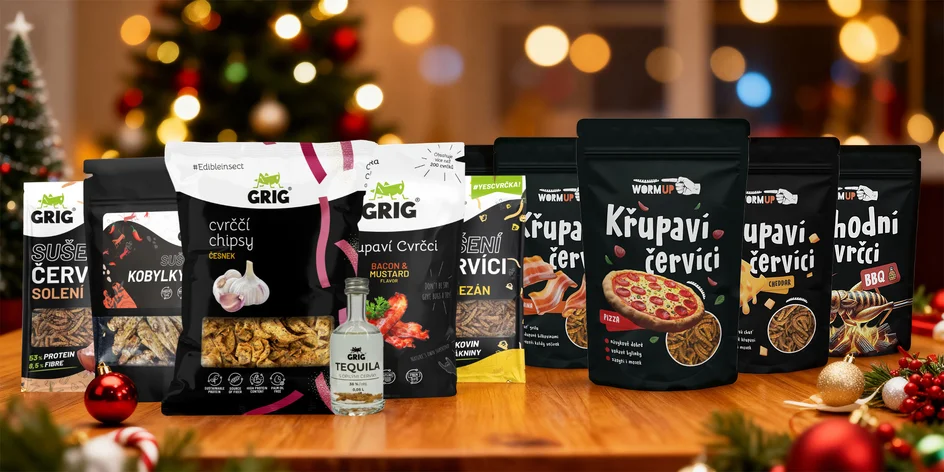 Vánoční nadílka: balíčky sušených červíků a cvrčků