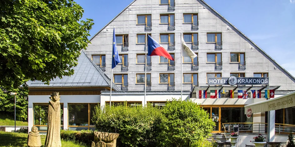 Relax v Mariánkách: jídlo, bazén a solná jeskyně