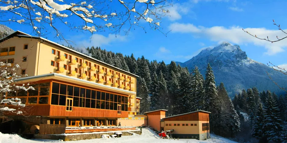 Pobyt s polopenzí a wellness ve Vrátné dolině