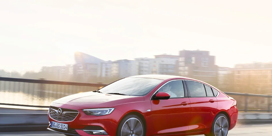 VÝHERCOVIA súťaže o Opel Insignia a pobyt v Hoteli Lesná****