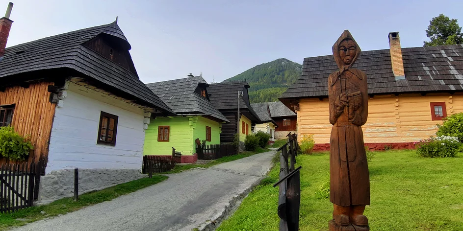 UNESCO pamiatky (časť 3): Vlkolínec láka turistov aj na tradičnú reštauráciu a farmu