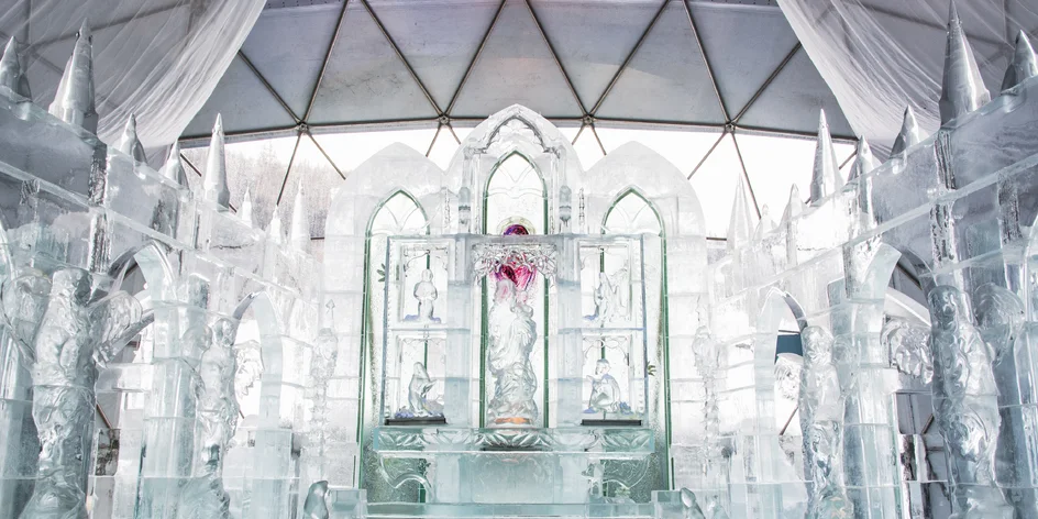 Ľadové kráľovstvo na Hrebienku: Tatranský ľadový dóm už otvoril svoje brány pre sezónu 2023/2024