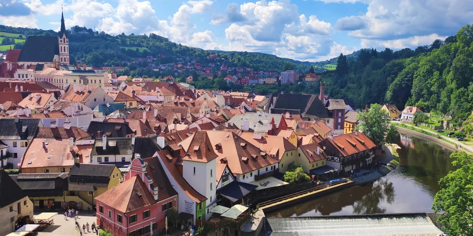 Romantika na hrade a zámku, divadlo pod holým nebom aj splav Vltavy. Na zážitky z Českého Krumlova tak ľahko nezabudnete!