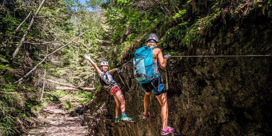 Nezabudnuteľné dobrodružstvo v objatí prírody: Objavte najlepšie ferraty na Slovensku