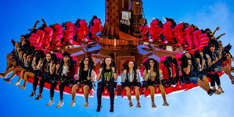 Poľsko sa stáva lídrom v zábave. Špičkové zábavné parky Energylandia a Inwald sú len na skok od hraníc.