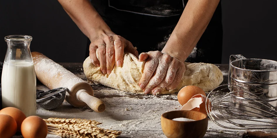 Tipy na rýchle a chutné domáce pečivo iba z niekoľkých ingrediencií!