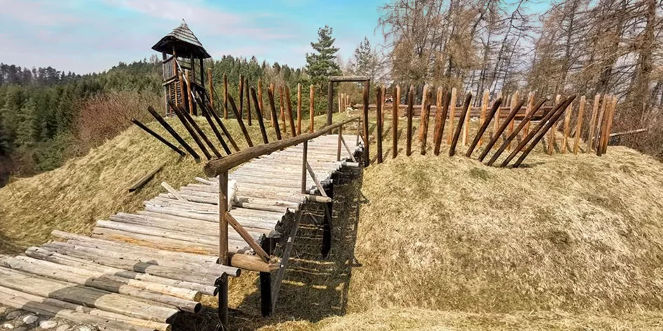 Kam cez víkend? Blogerka radí Keltské nálezisko Archeoskanzen Havránok!