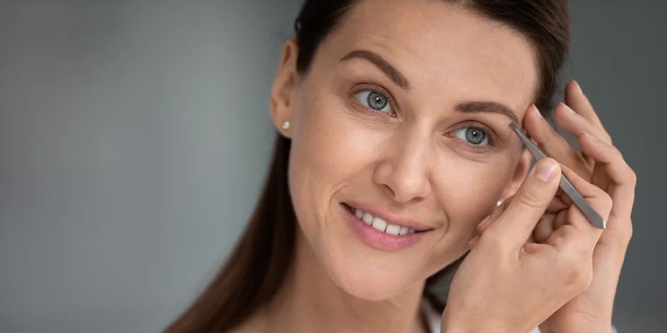 Všetko, čo potrebujete vedieť o obočí: Farba, laminácia, microblading aj púdrové obočie vysvetlené jasne a jednoducho