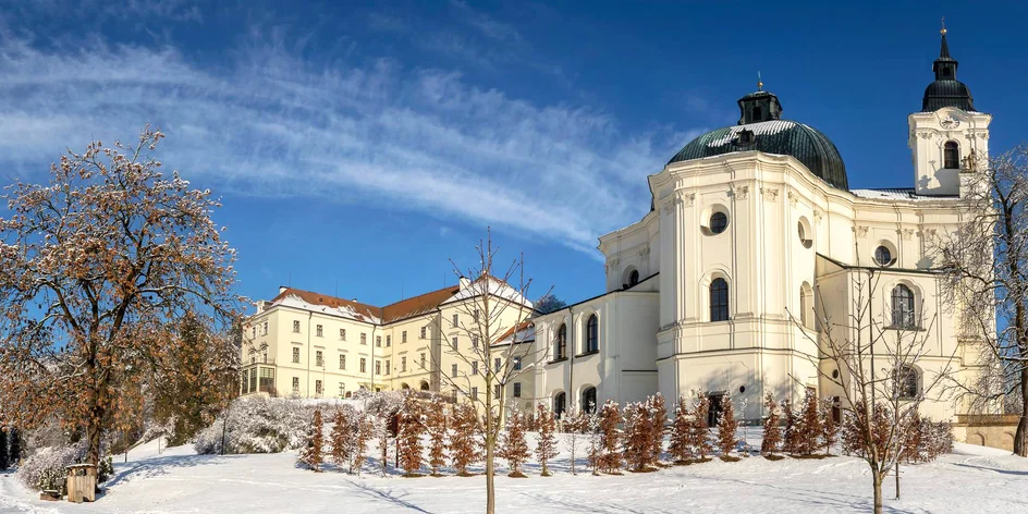 Pobyt na Zámku Křtiny se snídaní či polopenzí