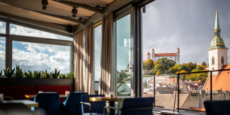 Welcome drinky zdarma a darčeková poukážka v SKY bar & restaurant