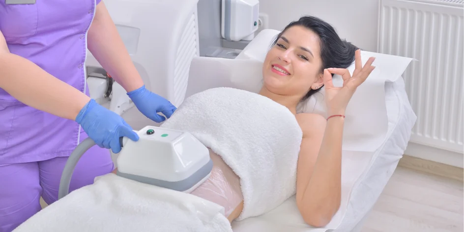 Odstránenie nežiadúcich tukových buniek kryolipolýzou