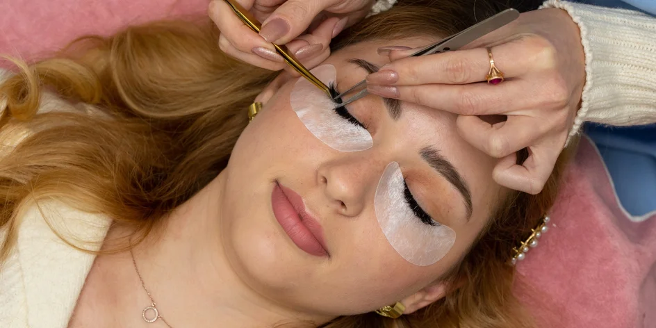 Lash lifting, laminácia, alebo 2D,3D mihalnice