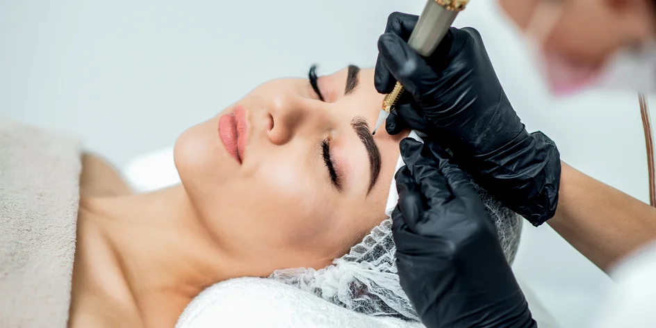 Permanentný make-up obočia: Powder Brows alebo Combo Brows