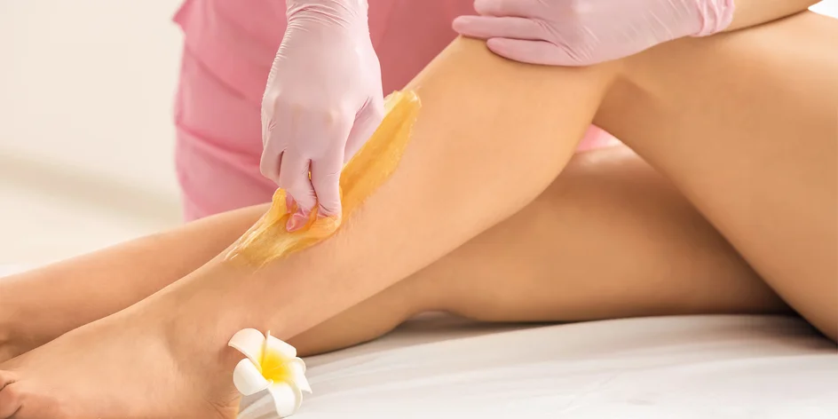 Depilácia cukrovou pastou alebo voskom, viacero oblastí