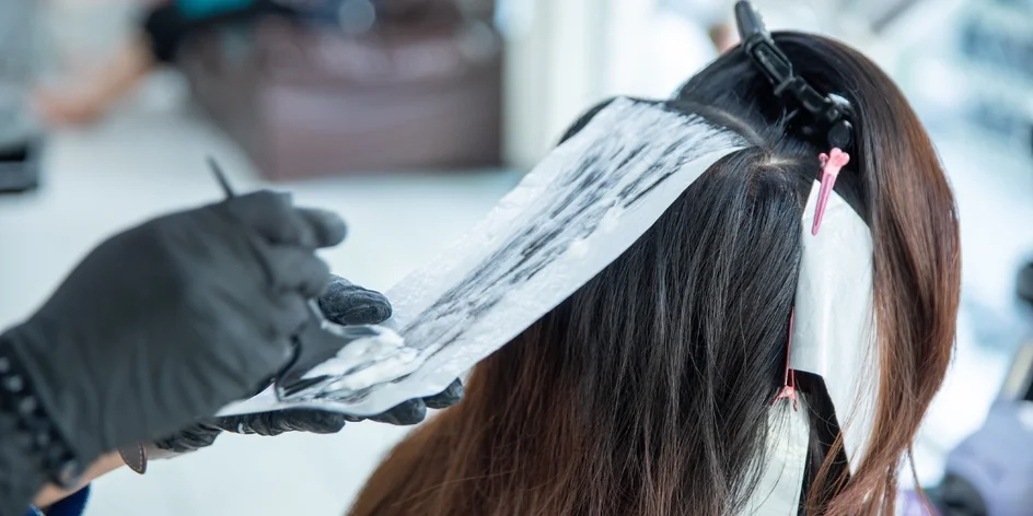 Strih, Farbenie, keratín, botox aj laminácia